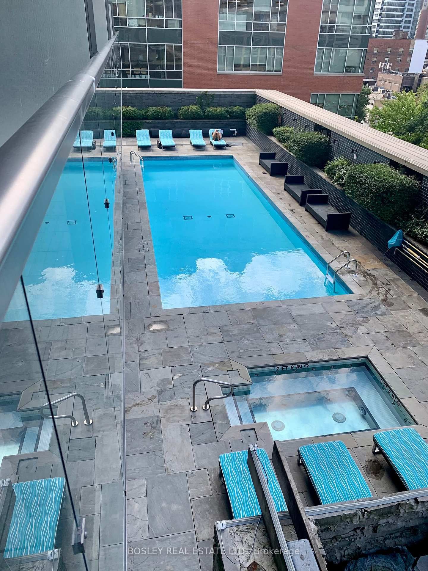 33 Charles Street E, Unit 608 - Photo 49