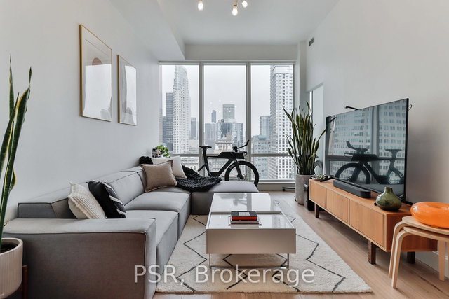 2806 - 8 The Esplanade Street