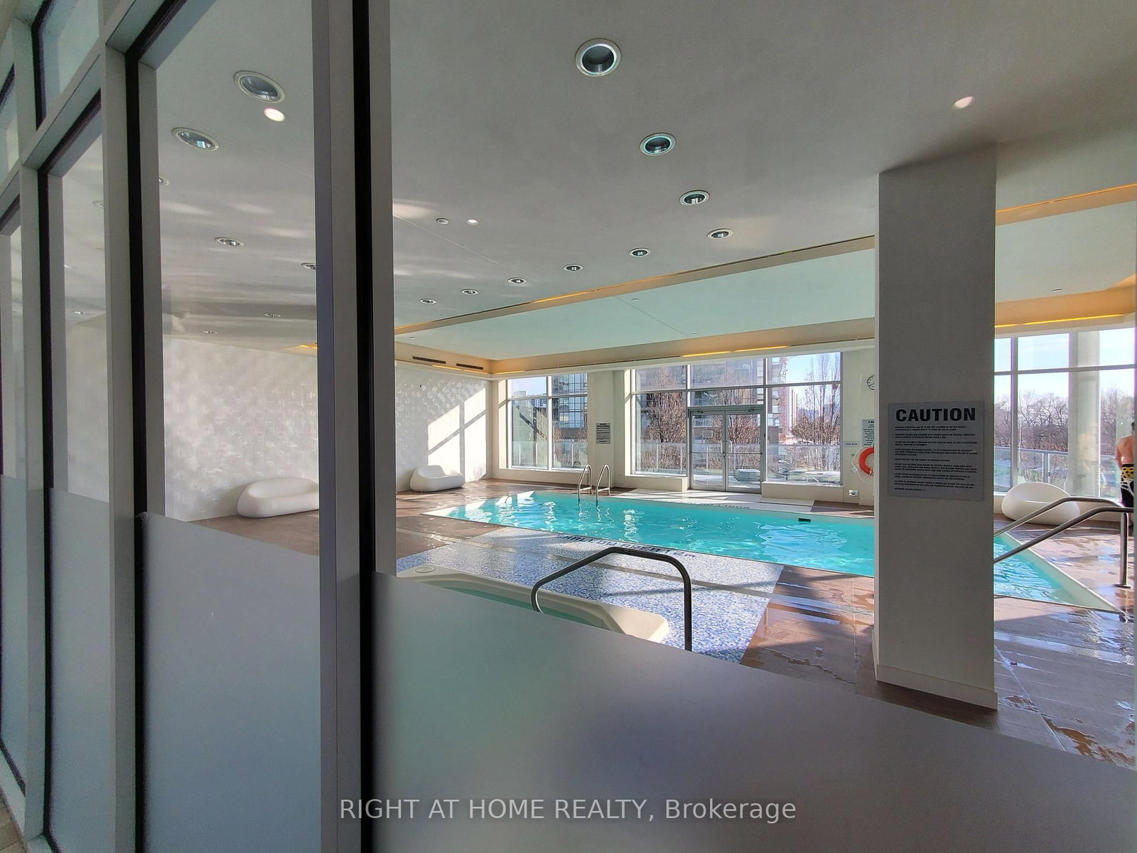 62 Forest Manor Road, Unit 319 - Photo 13