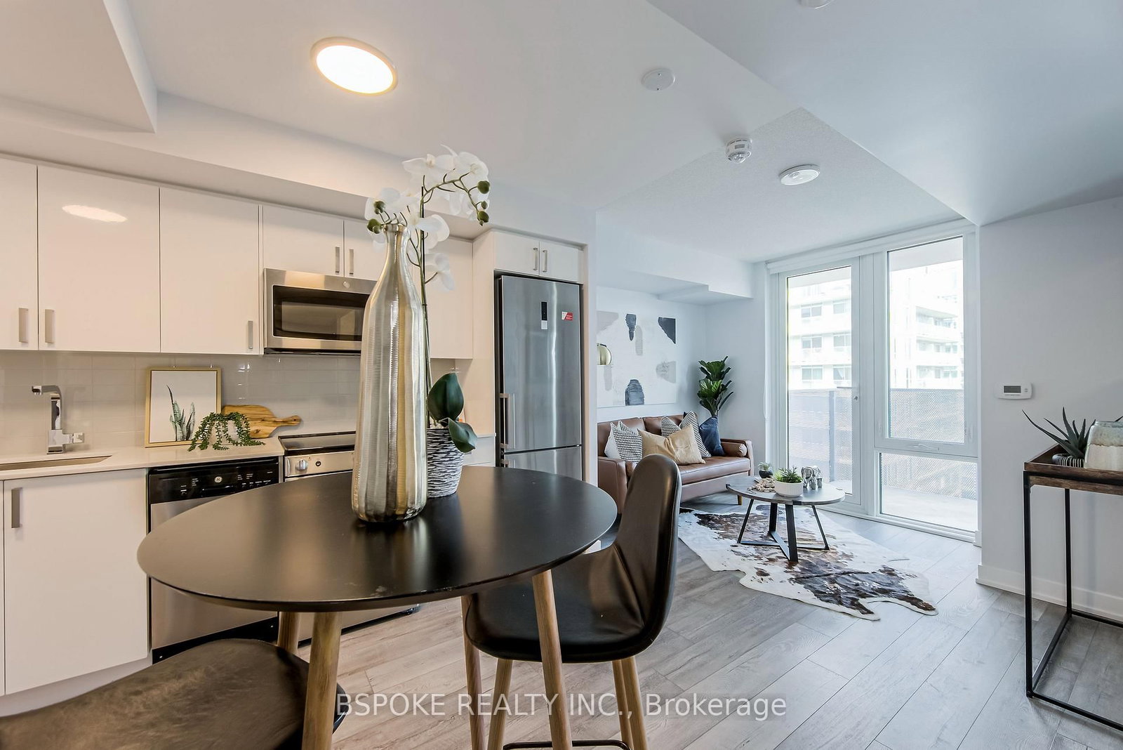 38 Monte kwinter Court, Unit 1102