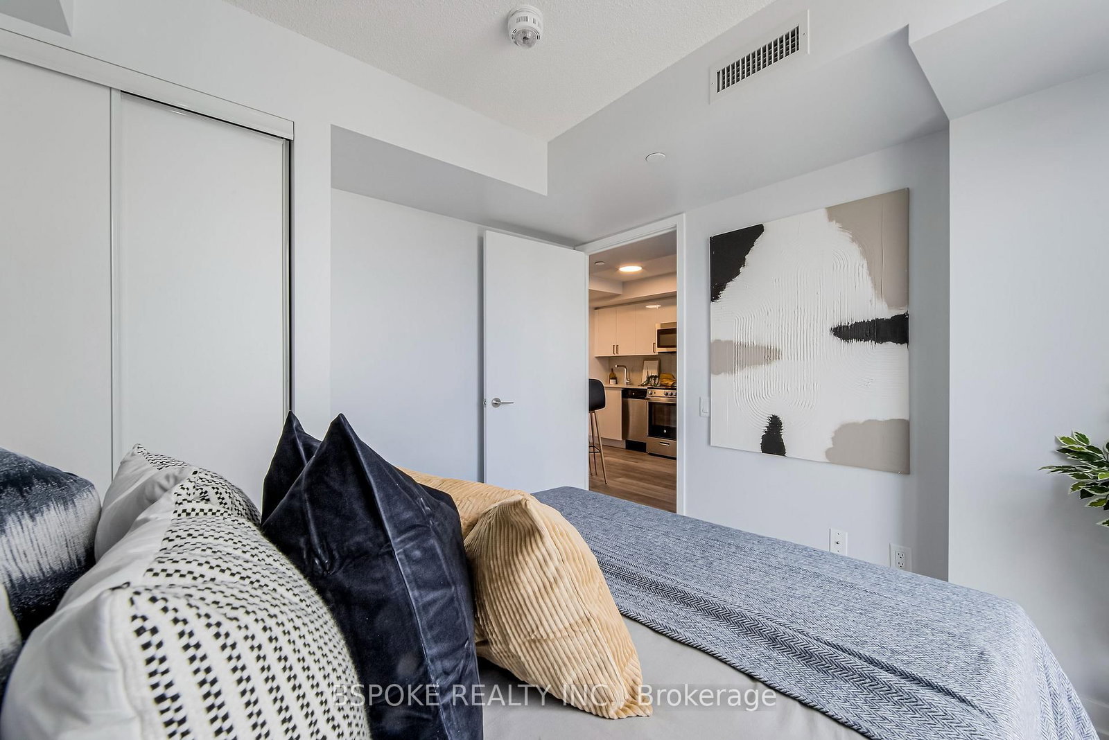 38 Monte kwinter Court, Unit 1102 - Photo 3