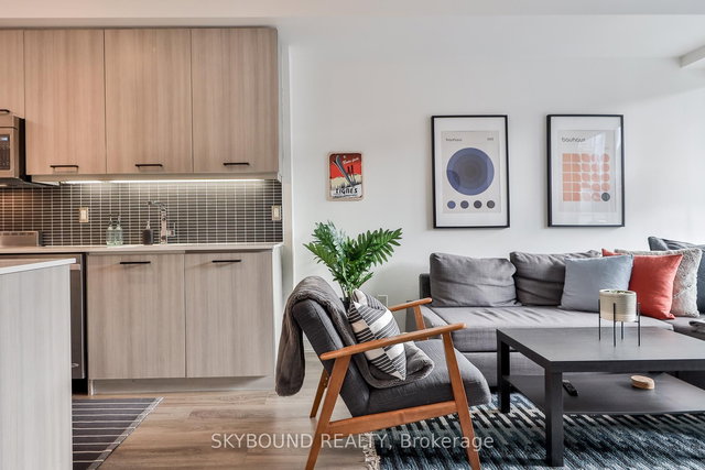 306 - 105 George Street