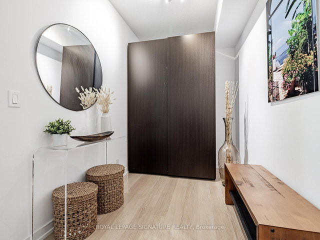 1520 - 98 Lillian Street