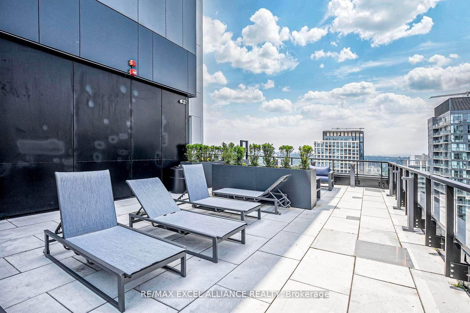 357 King Street W, Unit 2207 - Photo 6