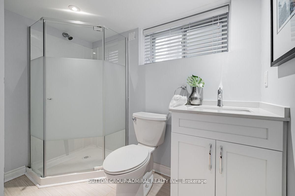 248 Sandringham Drive - Photo 34