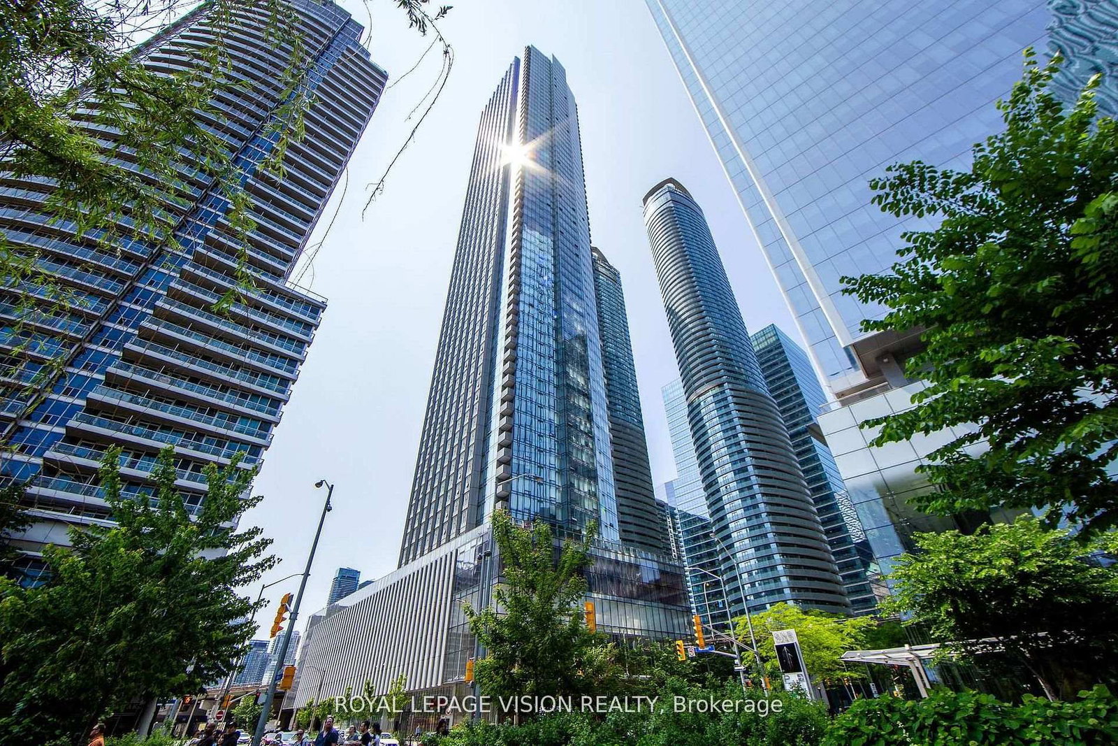 10 York Street, Unit 5813 - Photo 27