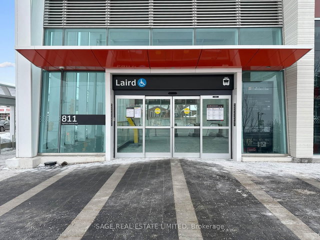 909 - 35 Brian Peck Crescent