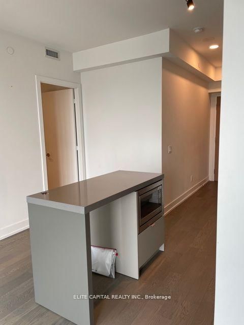 7 Grenville Street, Unit 5713 - Photo 10