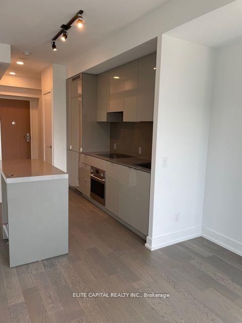 7 Grenville Street, Unit 5713 - Photo 11