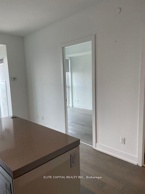 7 Grenville Street, Unit 5713 - Photo 9