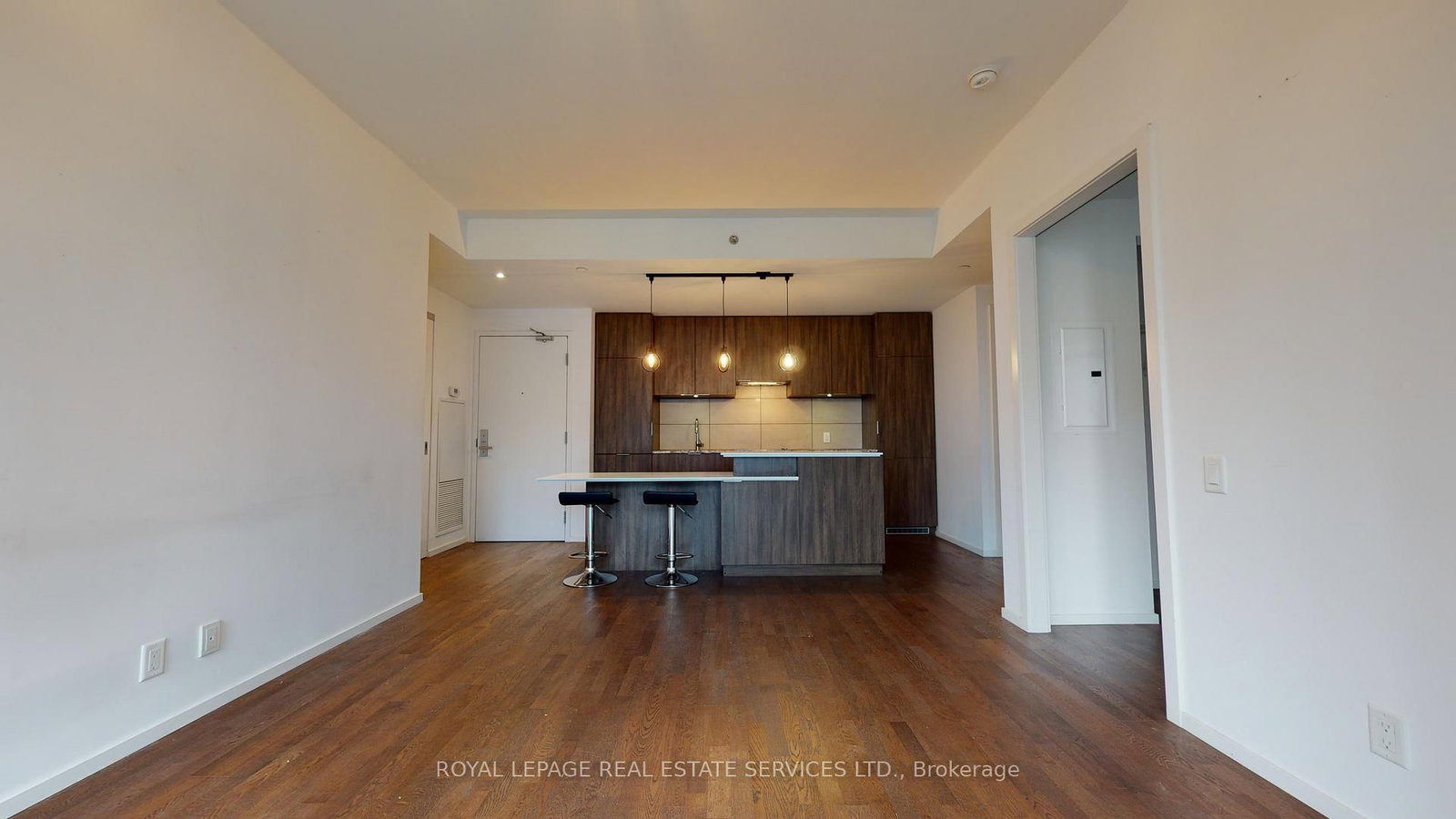 5 St Joseph Street, Unit 1507 - Photo 4