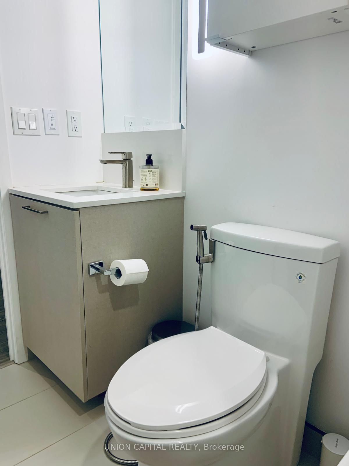 19 Western Battery Road, Unit 905 - Photo 5