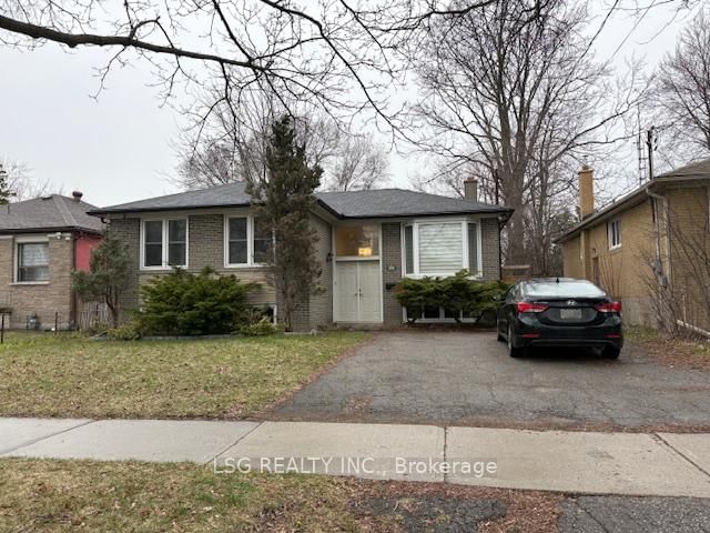 268 Pleasant Ave, Toronto, M2M 1M5 | Image 2