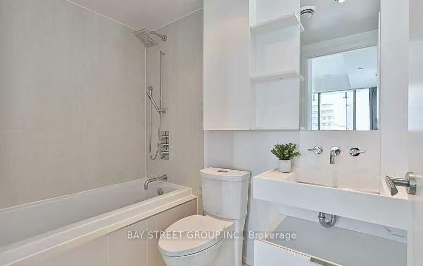 5 St Joseph Street, Unit 302 - Photo 3