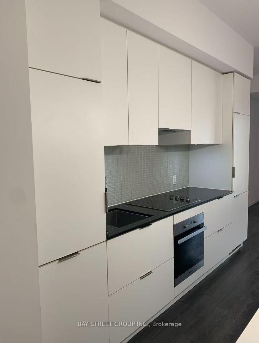 5 St Joseph Street, Unit 302 - Photo 6