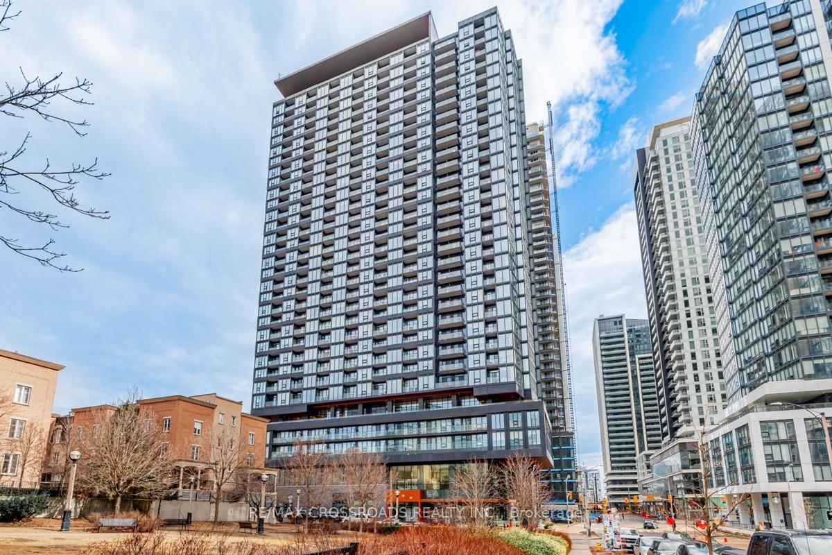 19 Western Battery Road, Unit 3222