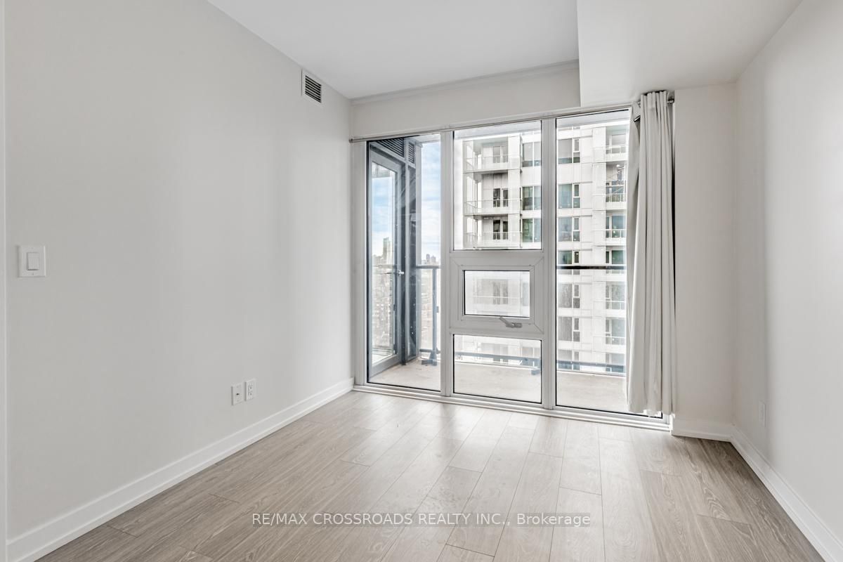 19 Western Battery Road, Unit 3222 - Photo 16