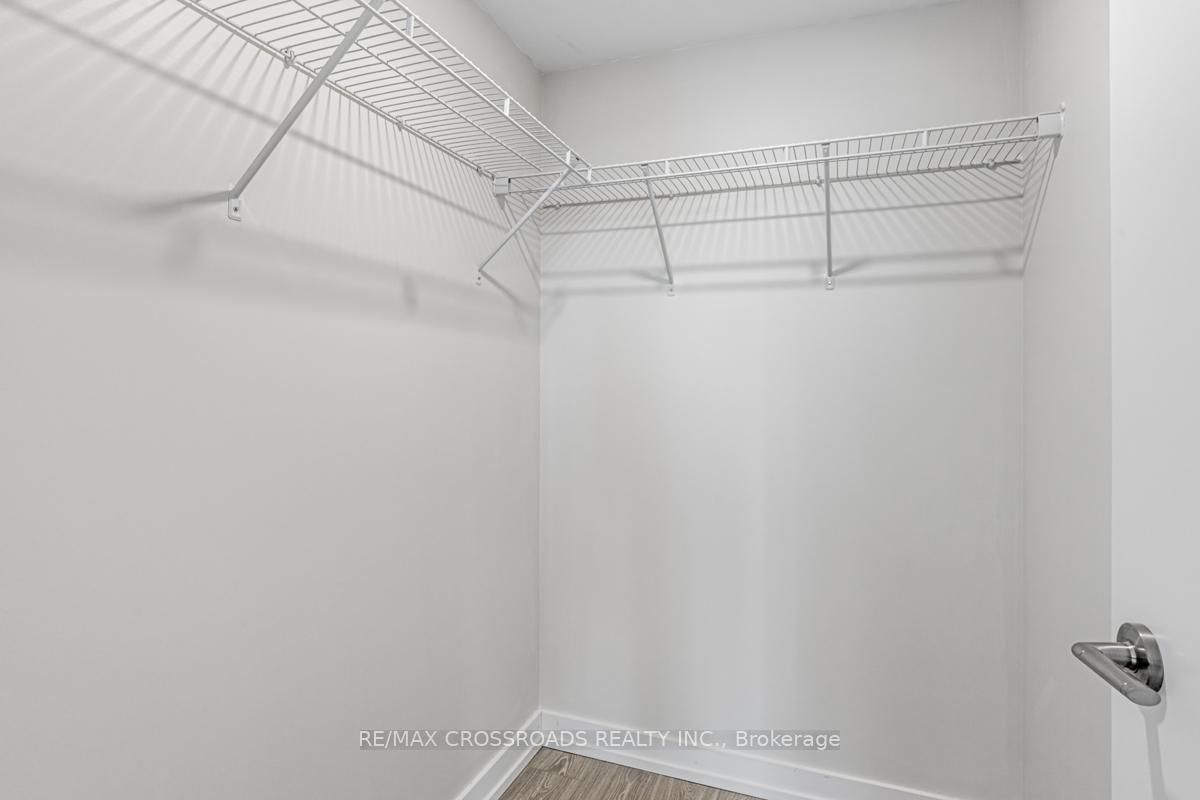 19 Western Battery Road, Unit 3222 - Photo 18