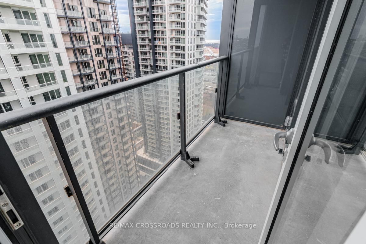 19 Western Battery Road, Unit 3222 - Photo 22