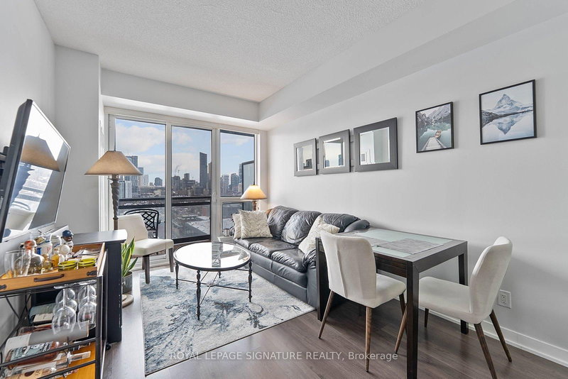 1405 - 225 Sackville St, Toronto, M5A 3H1 | Image 3