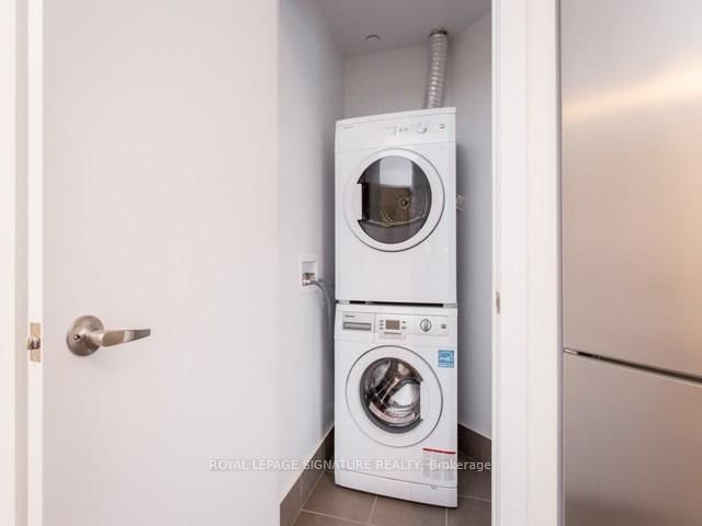 99 The Donway W, Unit 307 - Photo 23