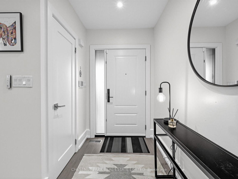 209 Robina Ave, Toronto, M6C 3Y9 | Image 3