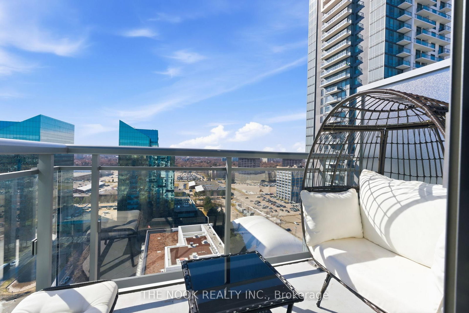 60 Ann O'Reilly Road, Unit PH60 - Photo 17