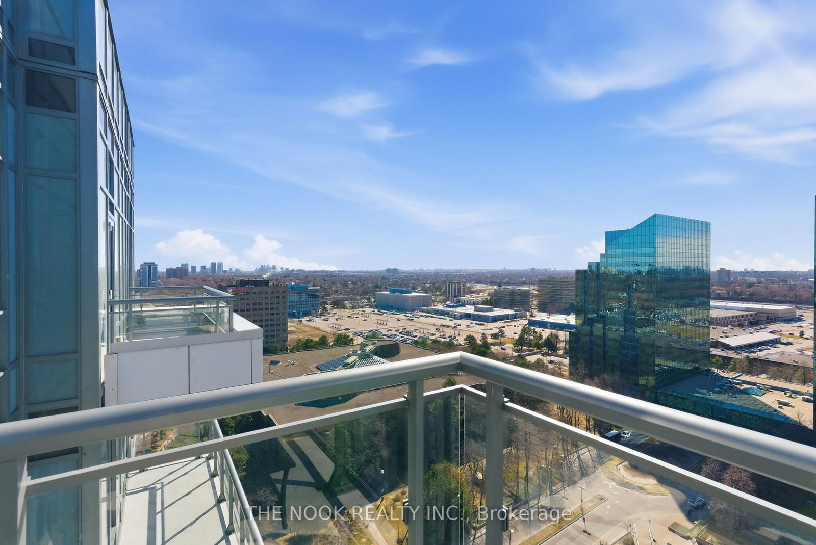 60 Ann O'Reilly Road, Unit PH60 - Photo 18