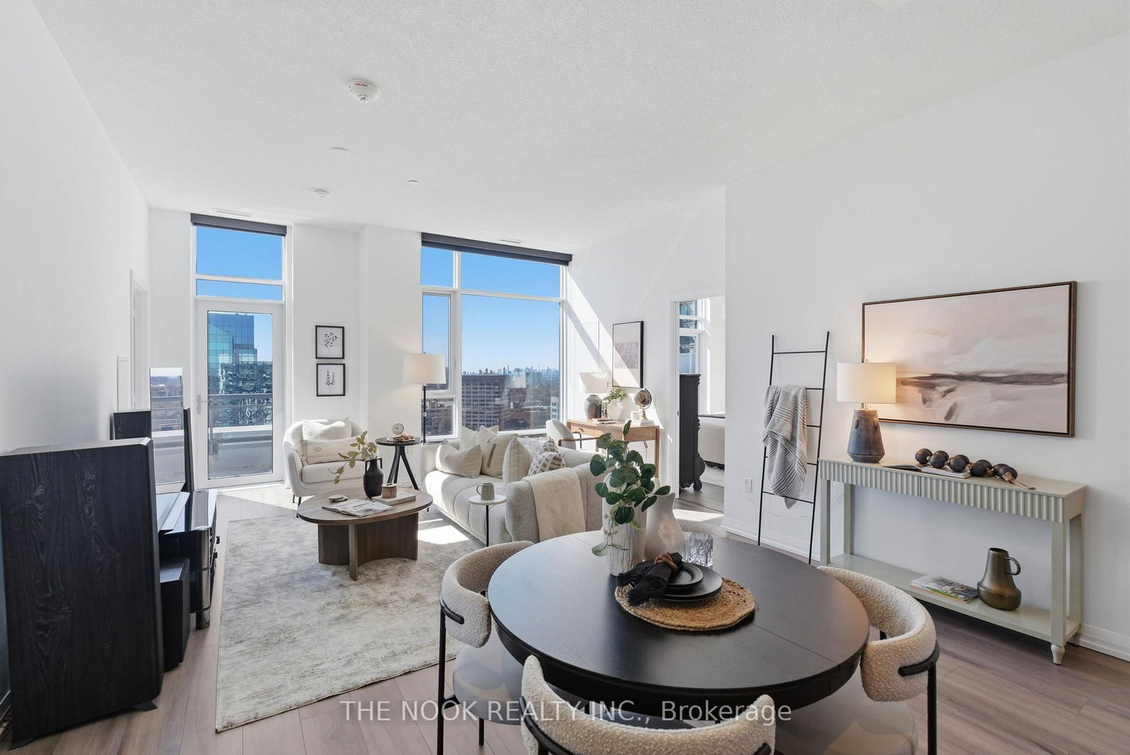 60 Ann O'Reilly Road, Unit PH60 - Photo 4