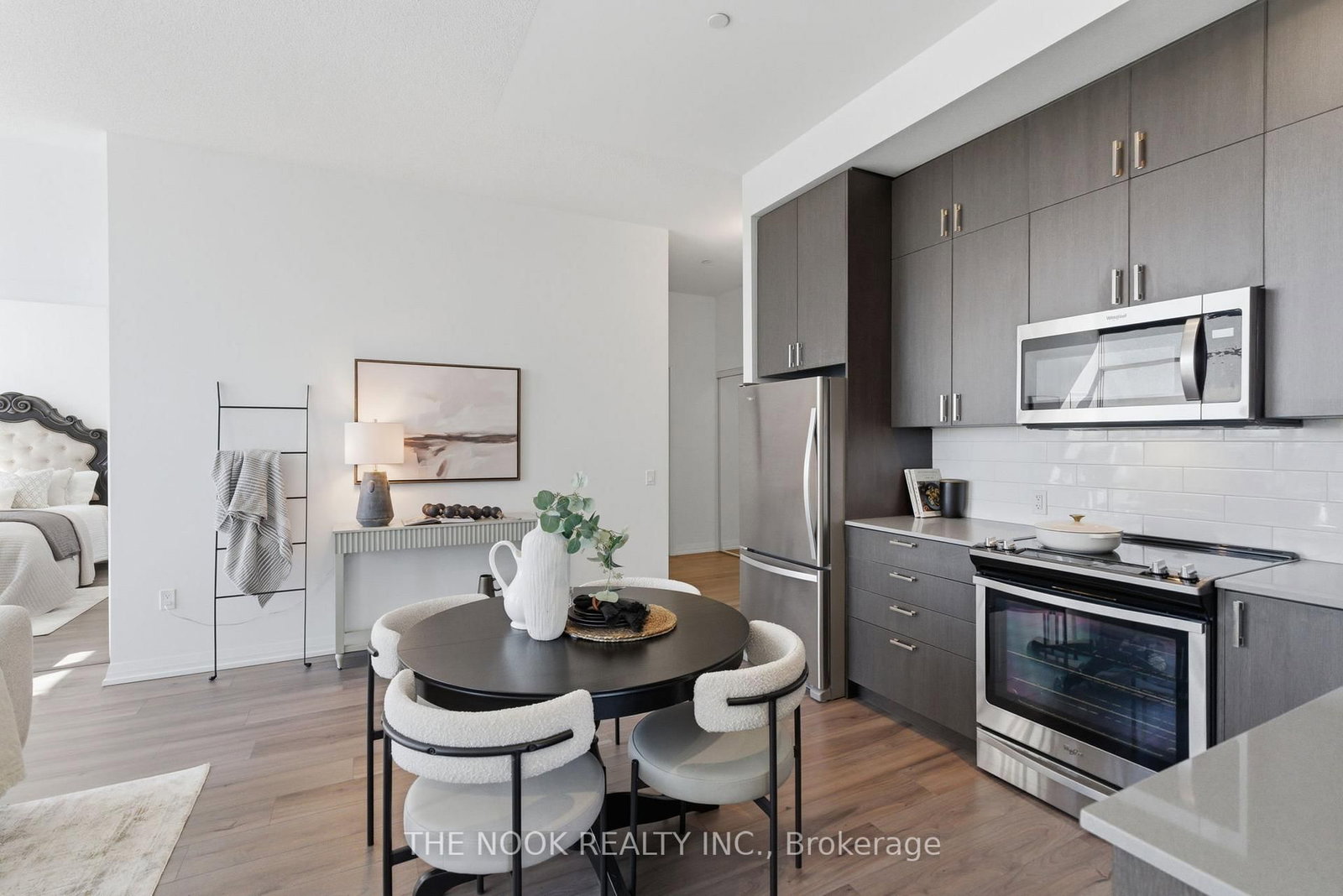 60 Ann O'Reilly Road, Unit PH60 - Photo 9