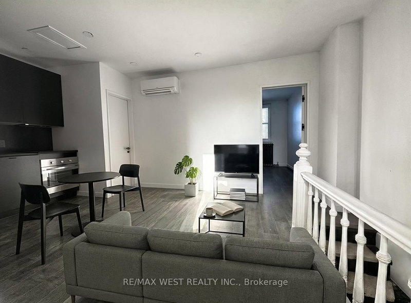 3 - 436 Markham St, Toronto, M6G 2L2 | Image 3