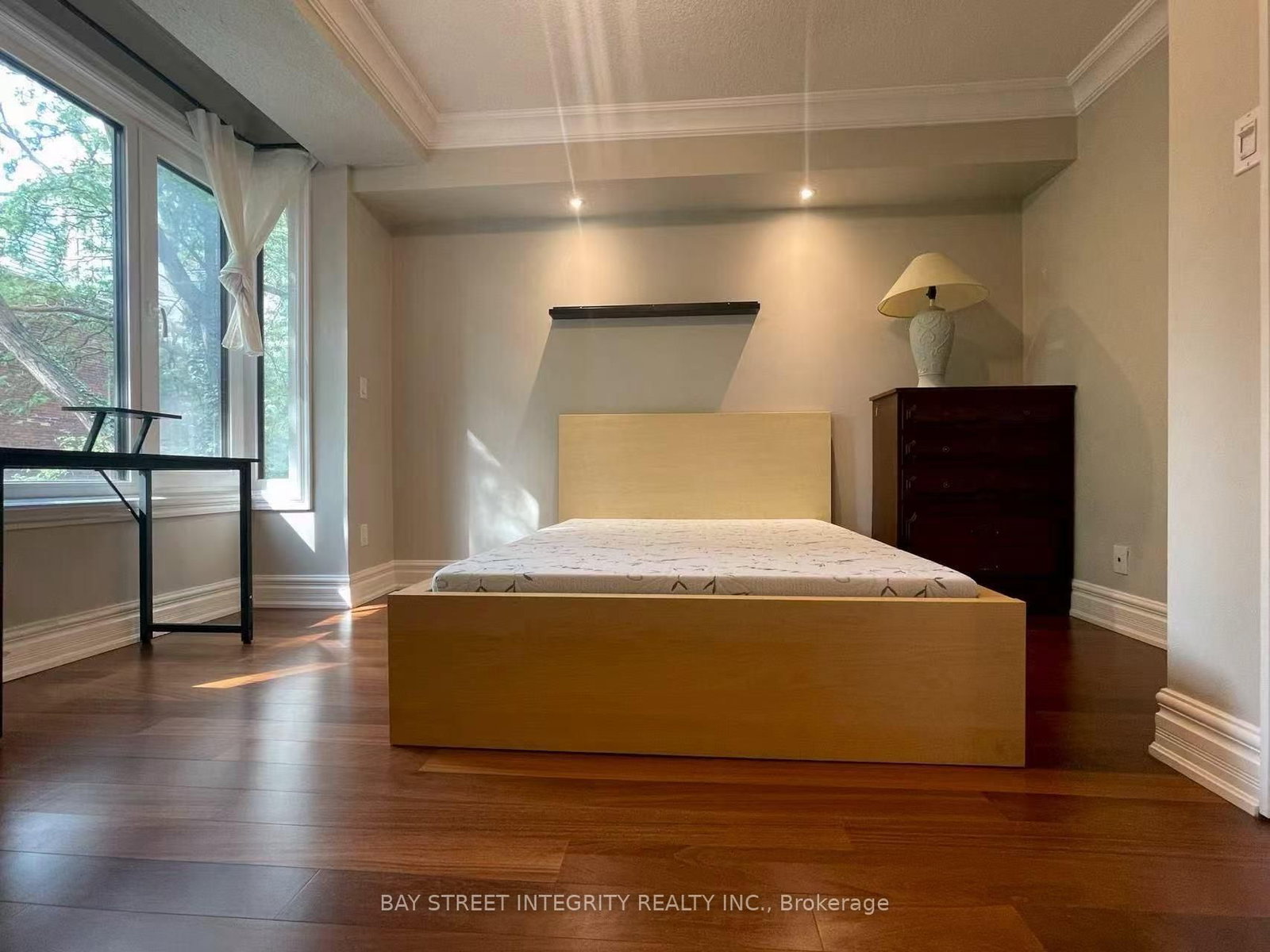 217 Mutual Street, Unit Room 3 - Photo 3