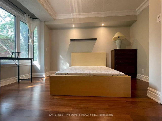 Room 3 - 217 Mutual Street