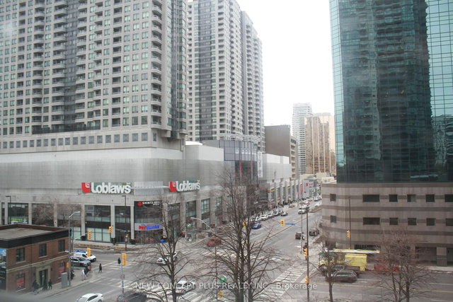 311 - 5168 Yonge Street