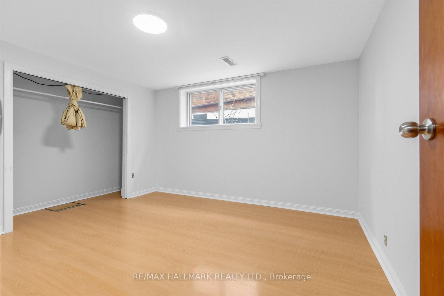 Detached House for sale at 144 Waterloo Avenue, Toronto, Ontario, M3H 3Y8 - Bathurst Manor - MLS: C12996004