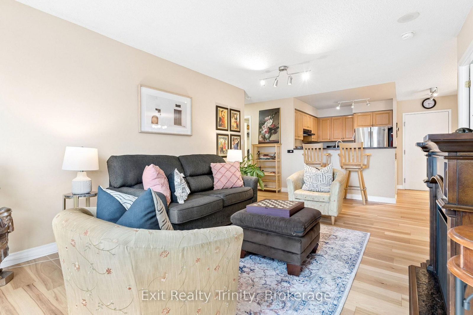 Condo for sale at 318-23 Lorraine Drive, Toronto, Ontario, M2N 6Z6 - Willowdale West - MLS: C12996036