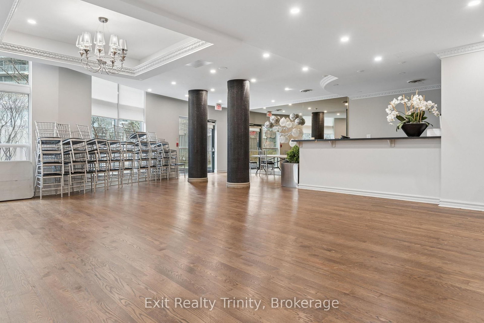 Condo for sale at 318-23 Lorraine Drive, Toronto, Ontario, M2N 6Z6 - Willowdale West - MLS: C12996036