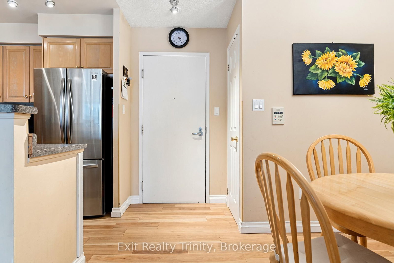 Condo for sale at 318-23 Lorraine Drive, Toronto, Ontario, M2N 6Z6 - Willowdale West - MLS: C12996036