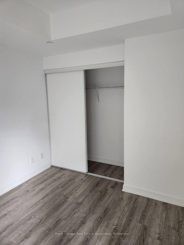 405 - 42 Charles Street E