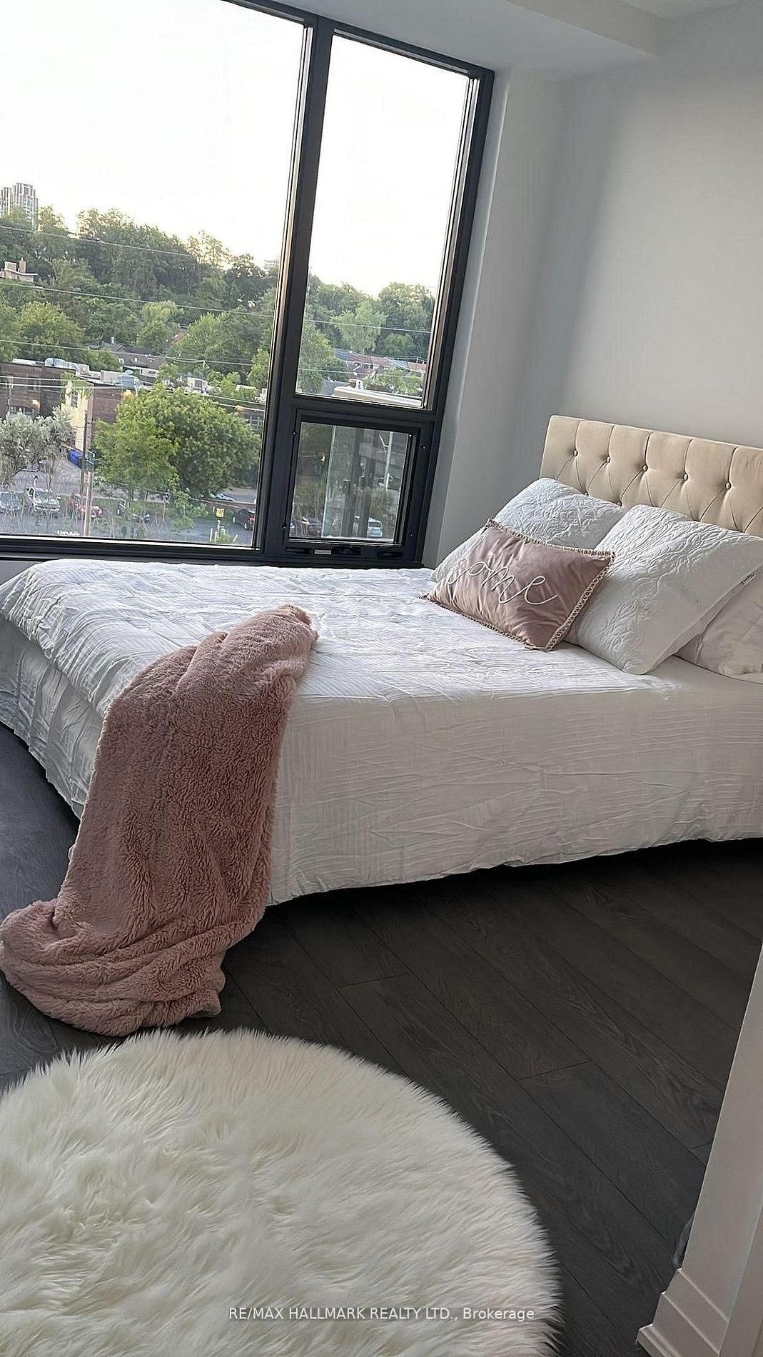 280 Howland Avenue, Unit 522 - Photo 17