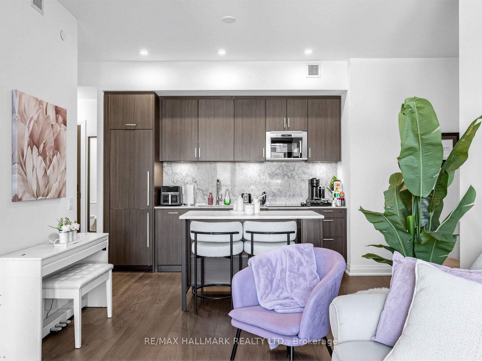 280 Howland Avenue, Unit 522 - Photo 28