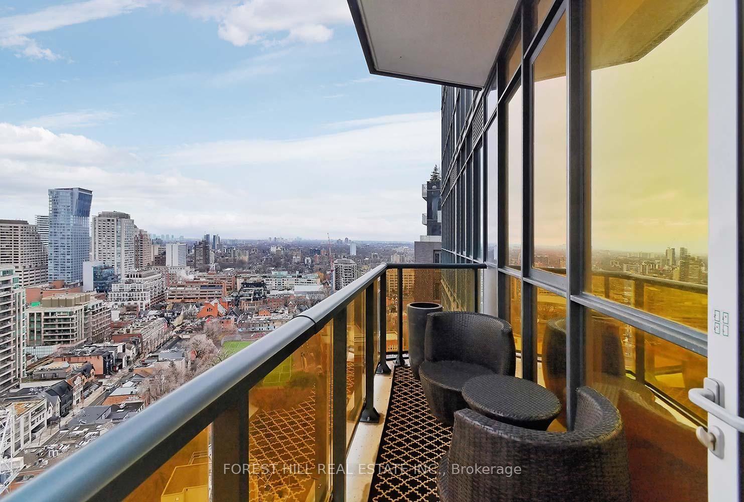 32 Davenport Road, Unit 2407 - Photo 21