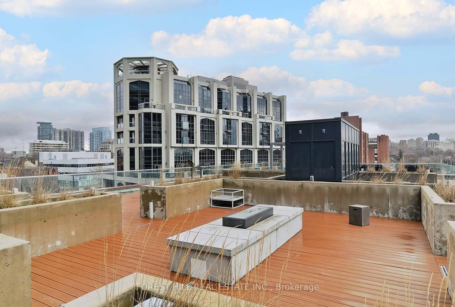 32 Davenport Road, Unit 2407 - Photo 37