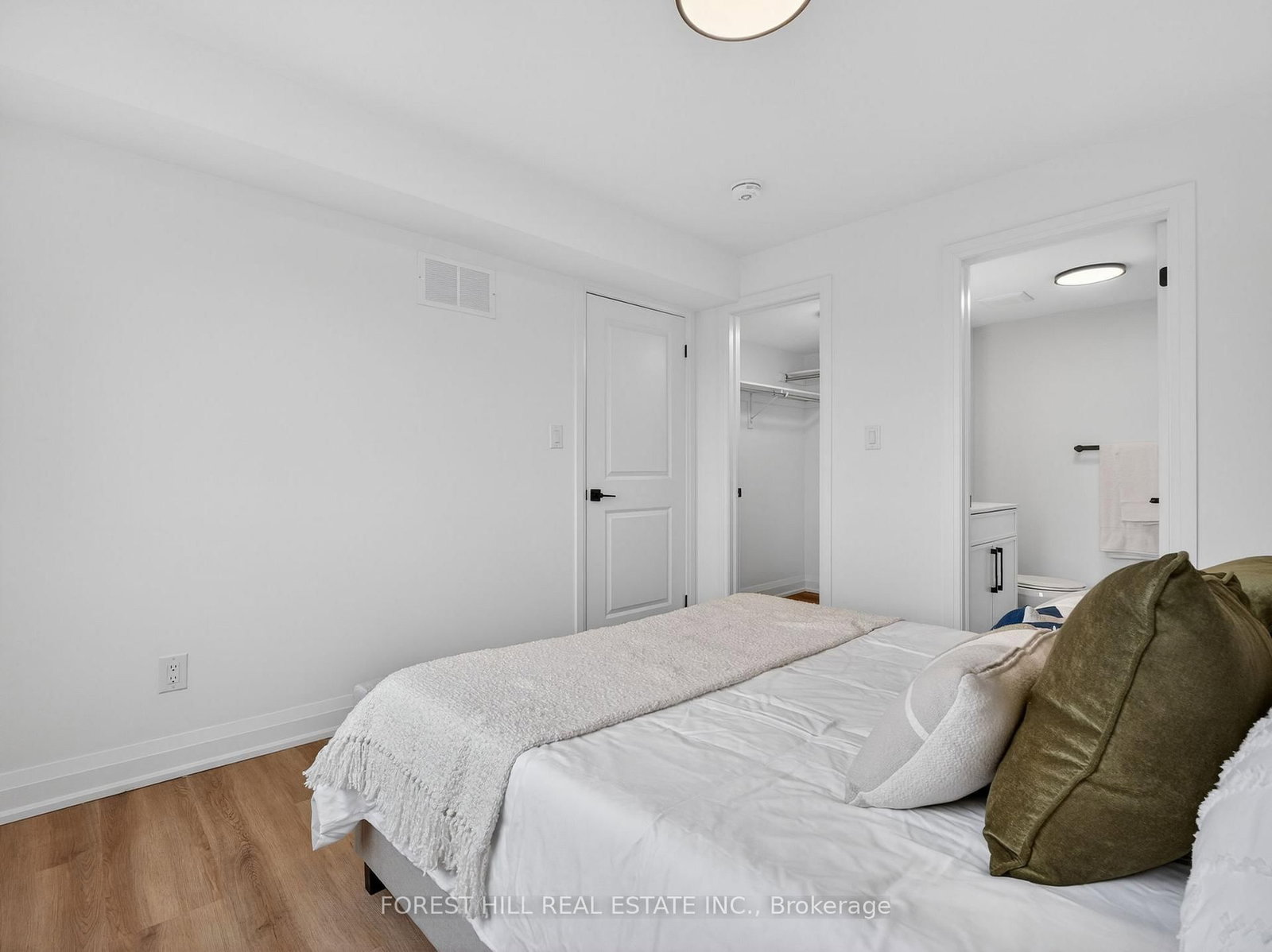 5 Hopperton Drive, Unit B - Photo 33