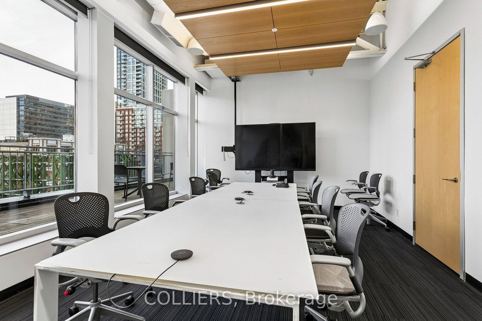 99 Spadina Avenue, Unit 600 - Photo 4