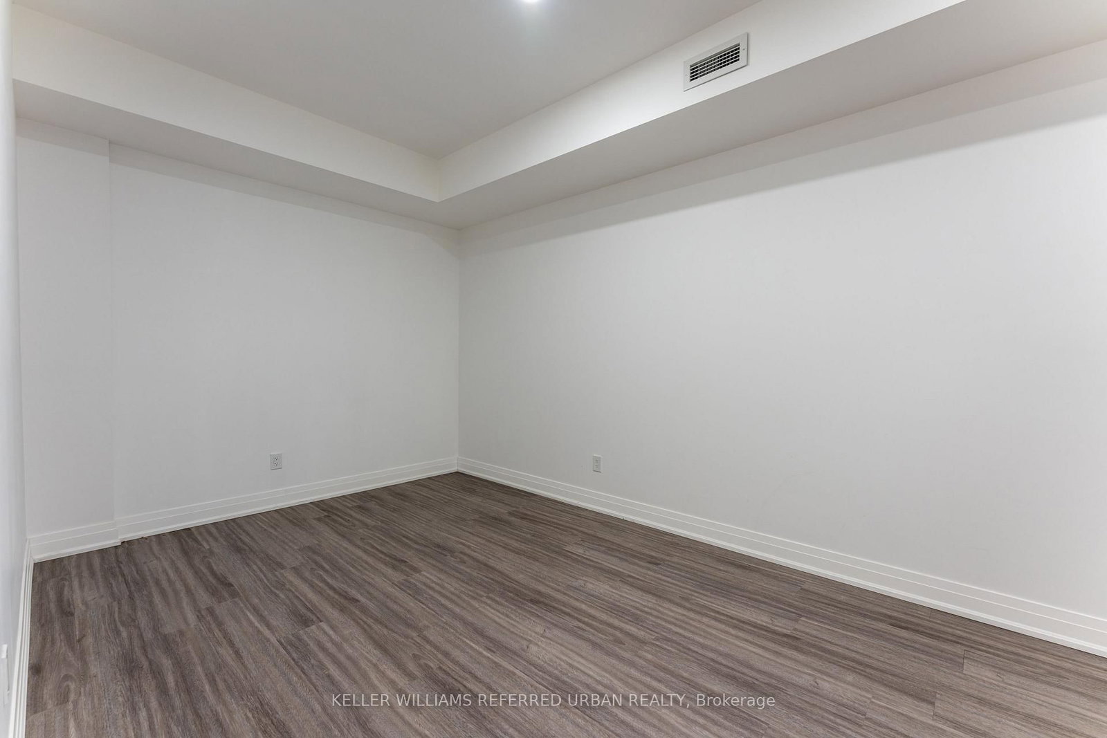 475 Queen Street W, Unit 201 - Photo 10