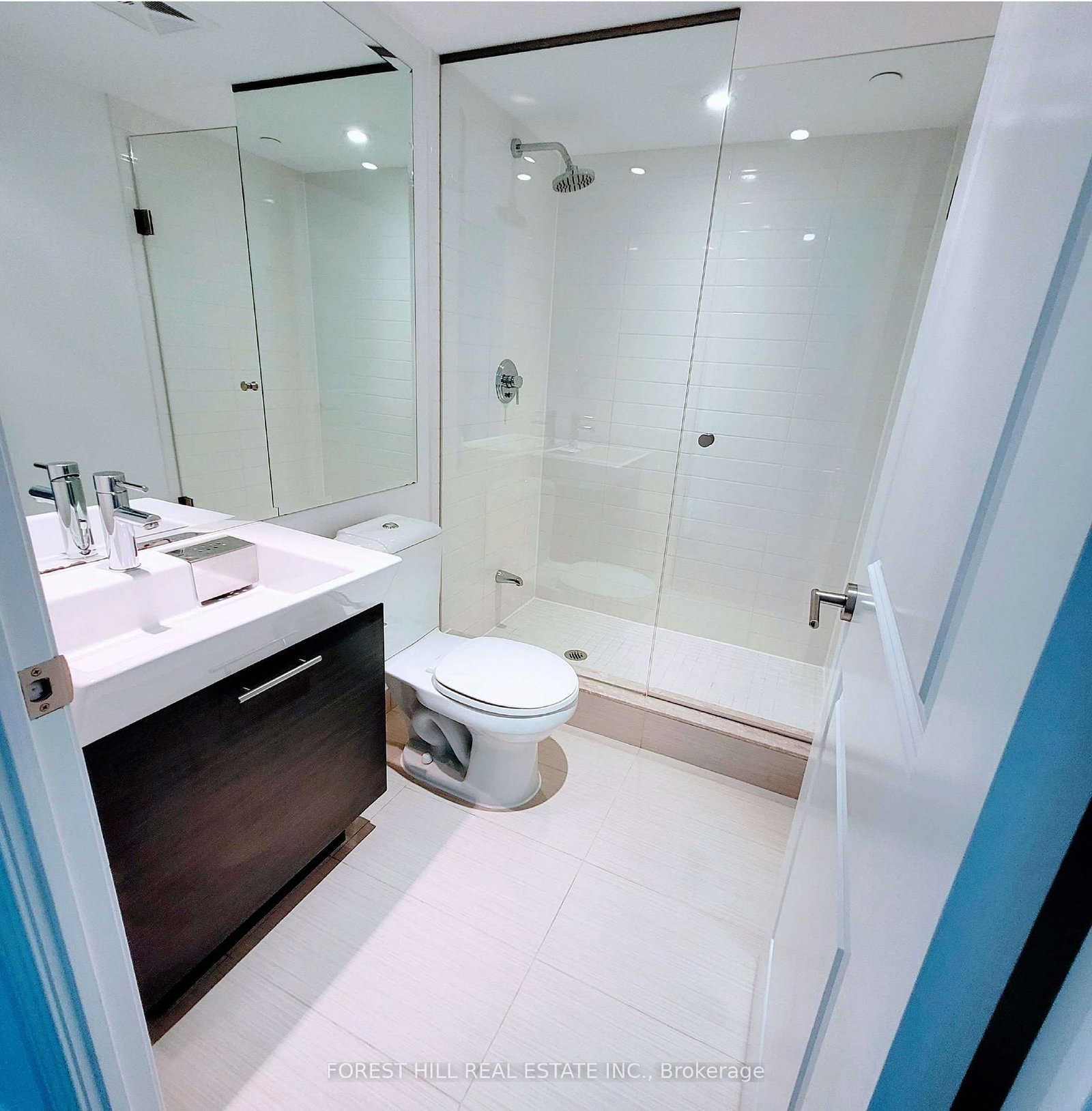 386 Yonge Street, Unit 2315 - Photo 4