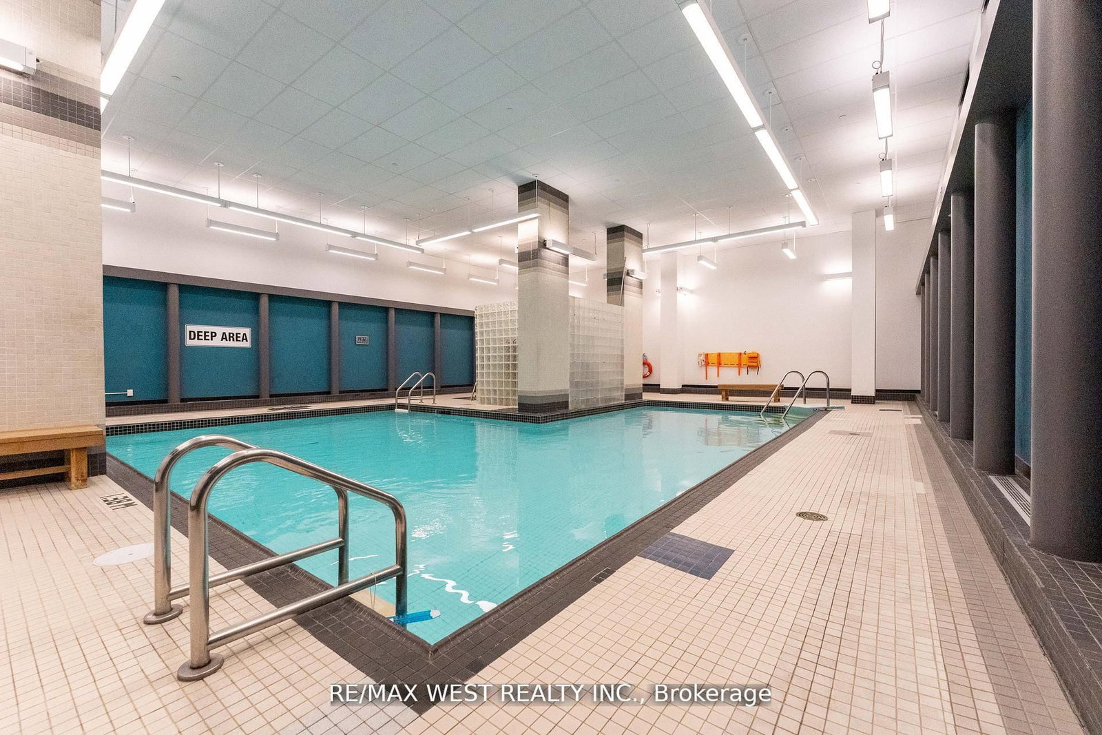 Condo for sale at 205-725 King Street, Toronto, Ontario, M5V 2W9 - Niagara - MLS: C12996486