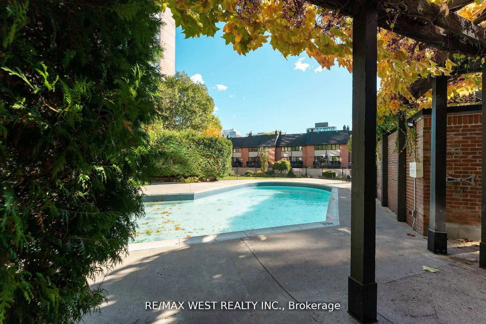 Condo for sale at 205-725 King Street, Toronto, Ontario, M5V 2W9 - Niagara - MLS: C12996486