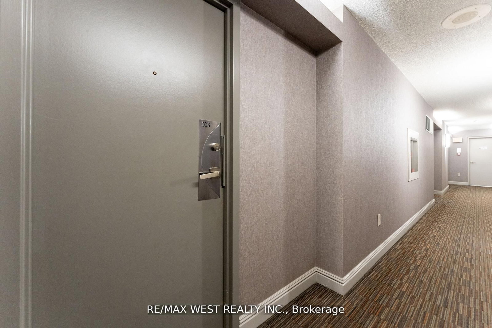 Condo for sale at 205-725 King Street, Toronto, Ontario, M5V 2W9 - Niagara - MLS: C12996486